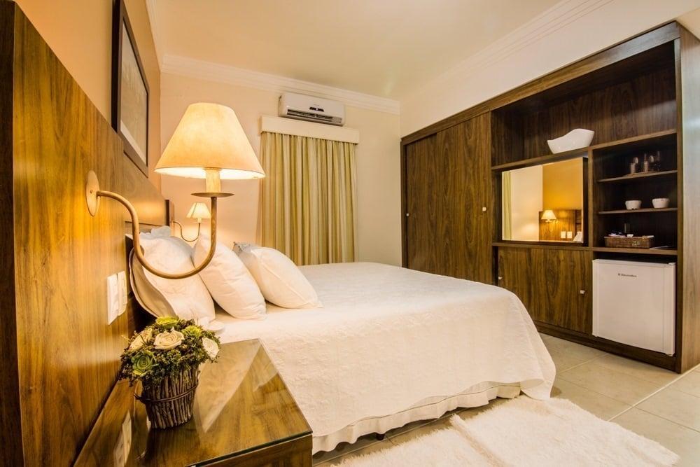 JR Hotel Marília Esterno foto