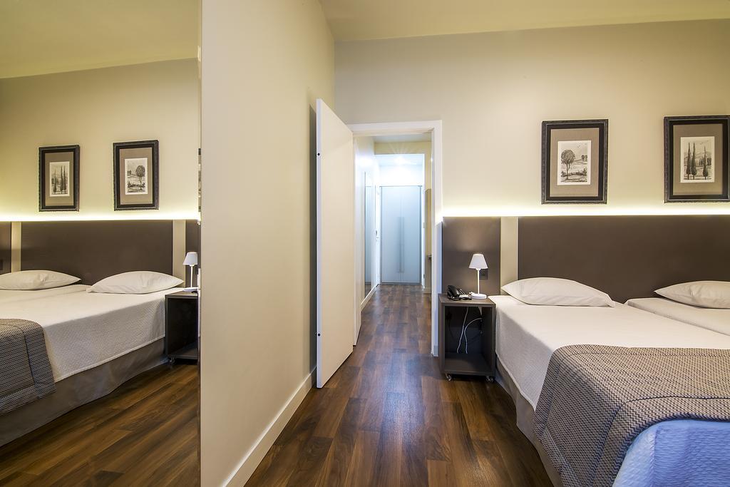JR Hotel Marília Esterno foto